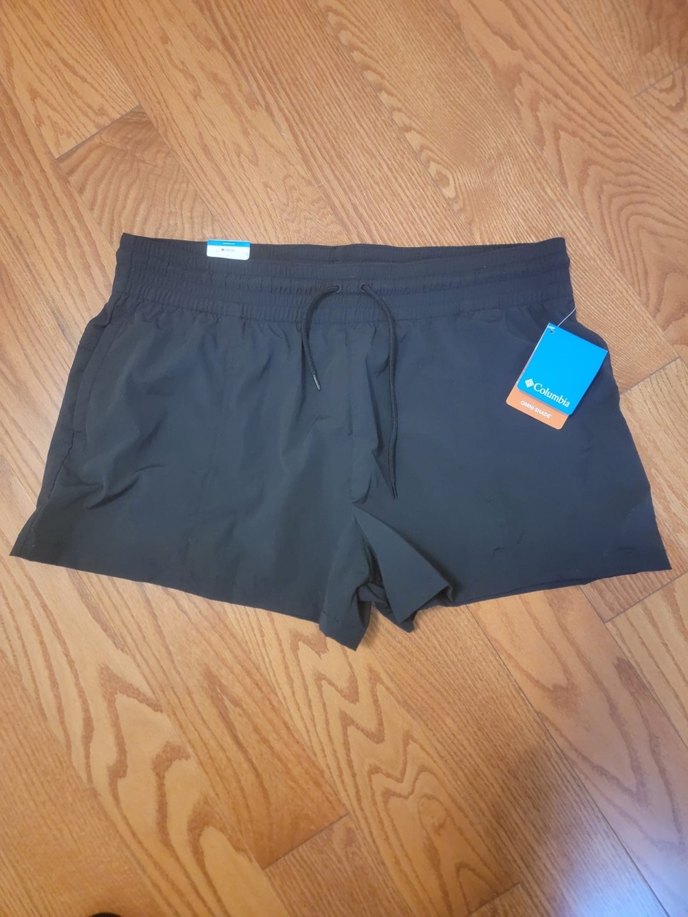 Columbia womens Active Shorts - brand new with tags